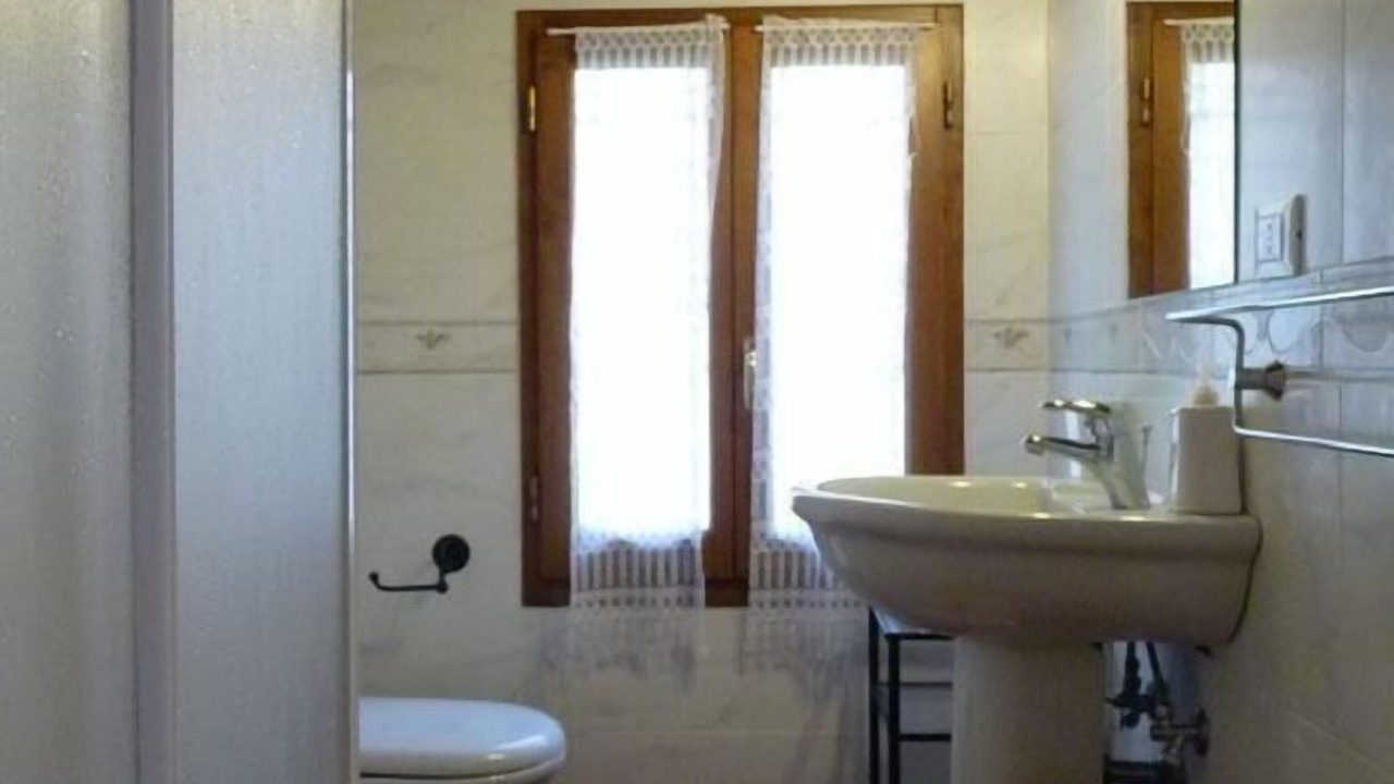 Photo of Bathroom in Massarosa