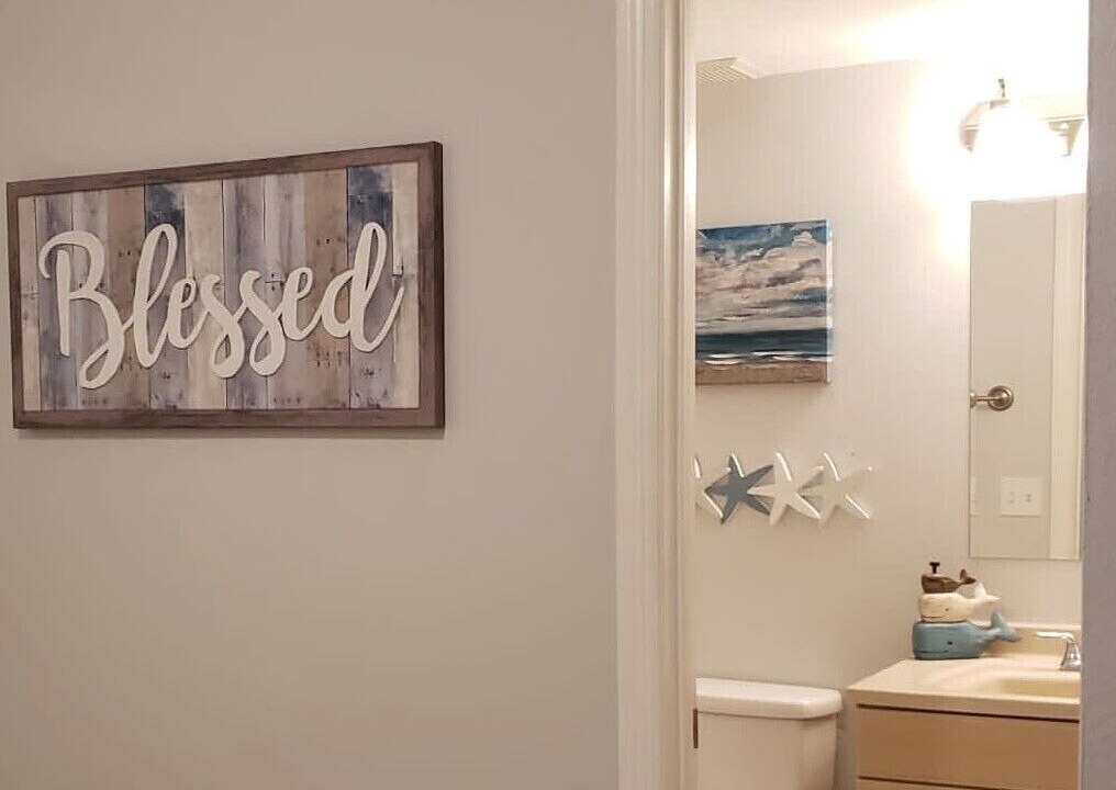 Photo of Bathroom in Buena Ventura Lakes