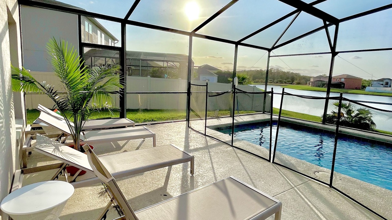 Photo of Outdoor in Crescent Lakes