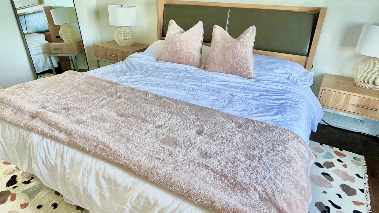 Photo of Bedroom in Crescent Lakes