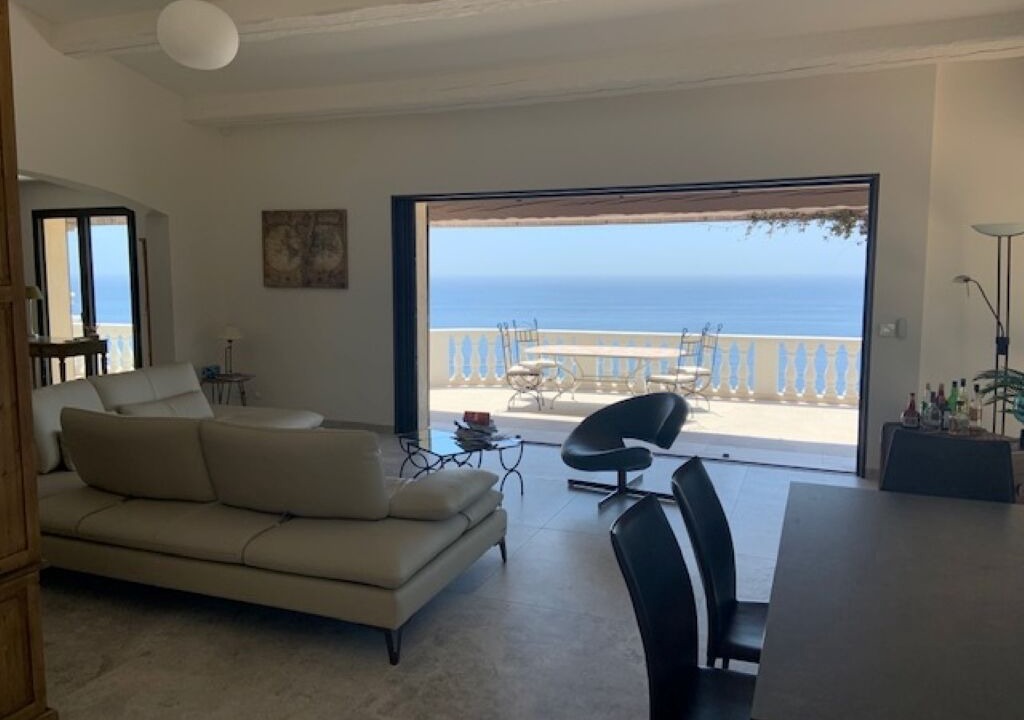 Photo of Livingroom in Antheor