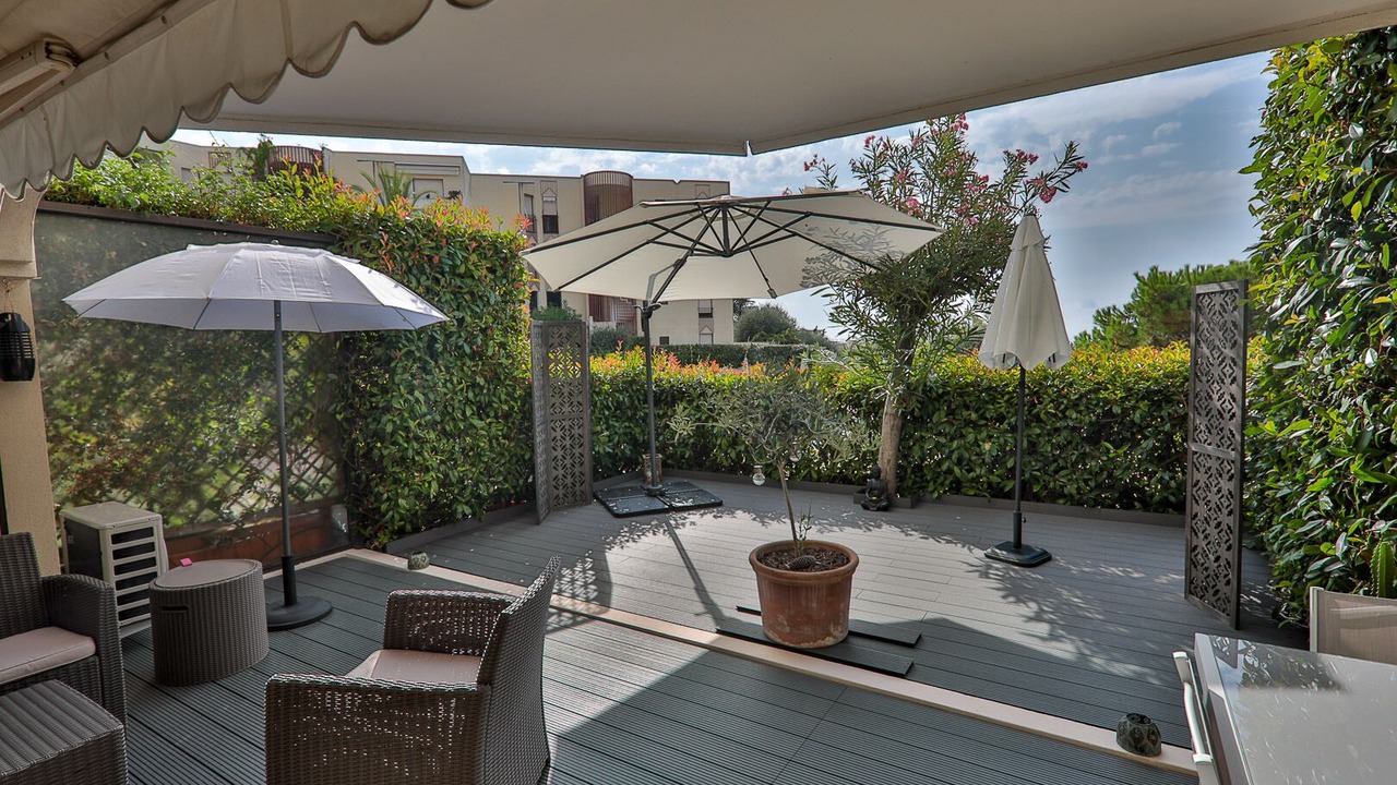 Photo of Patio Balcony in Fabron