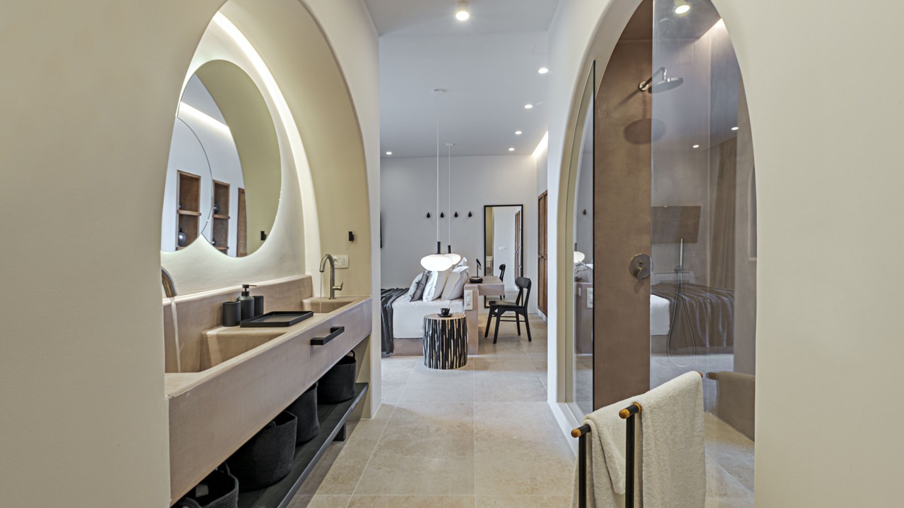 Photo of Bathroom in Akrotiri