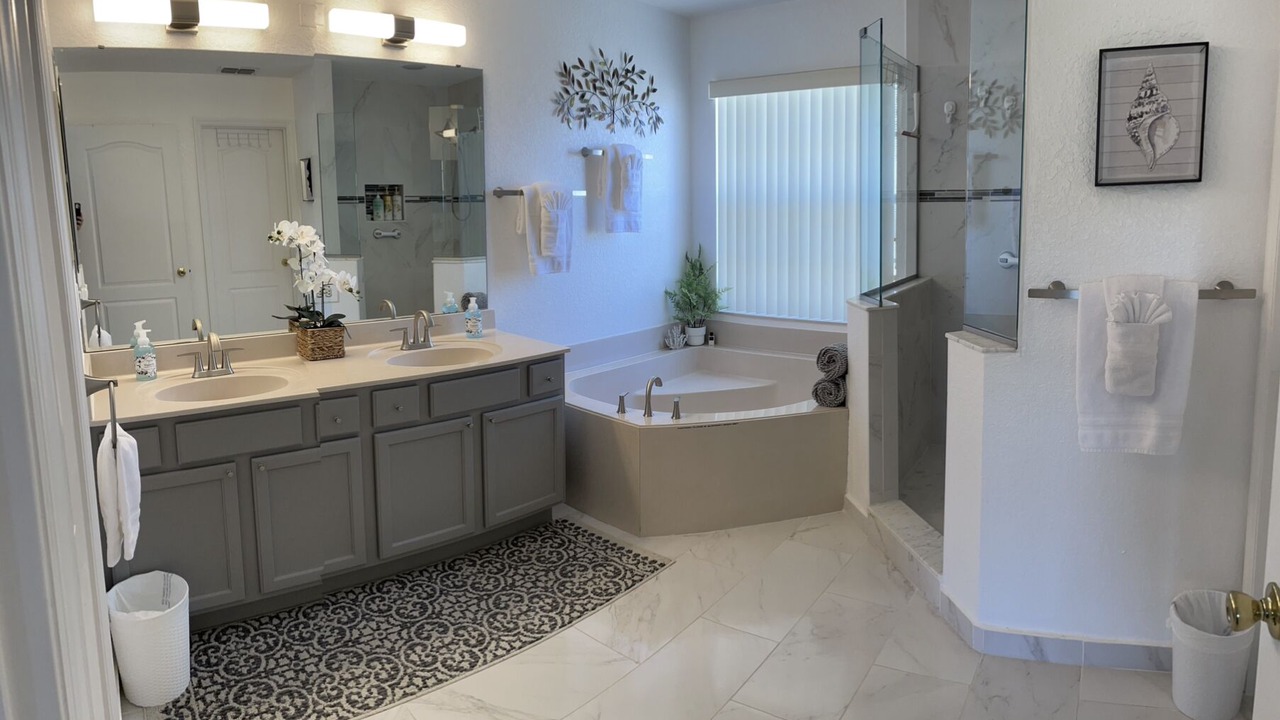 Photo of Bathroom in Highlands Reserve