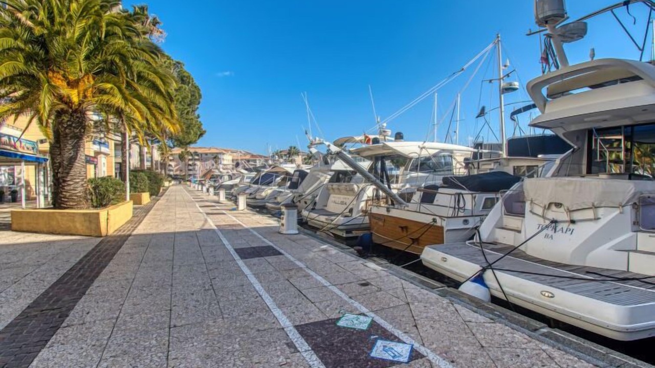 Photo of Others in Frejus
