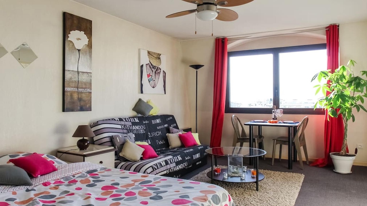 Photo of Bedroom in Gambetta