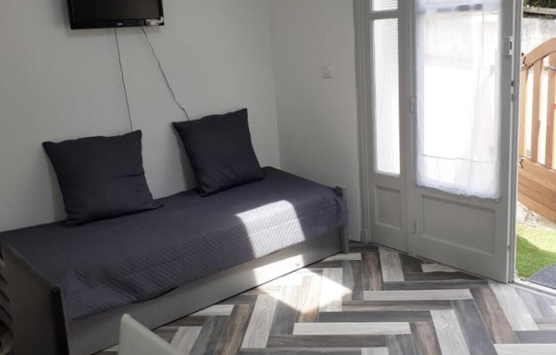 Photo of Bedroom in Saint-Aygulf