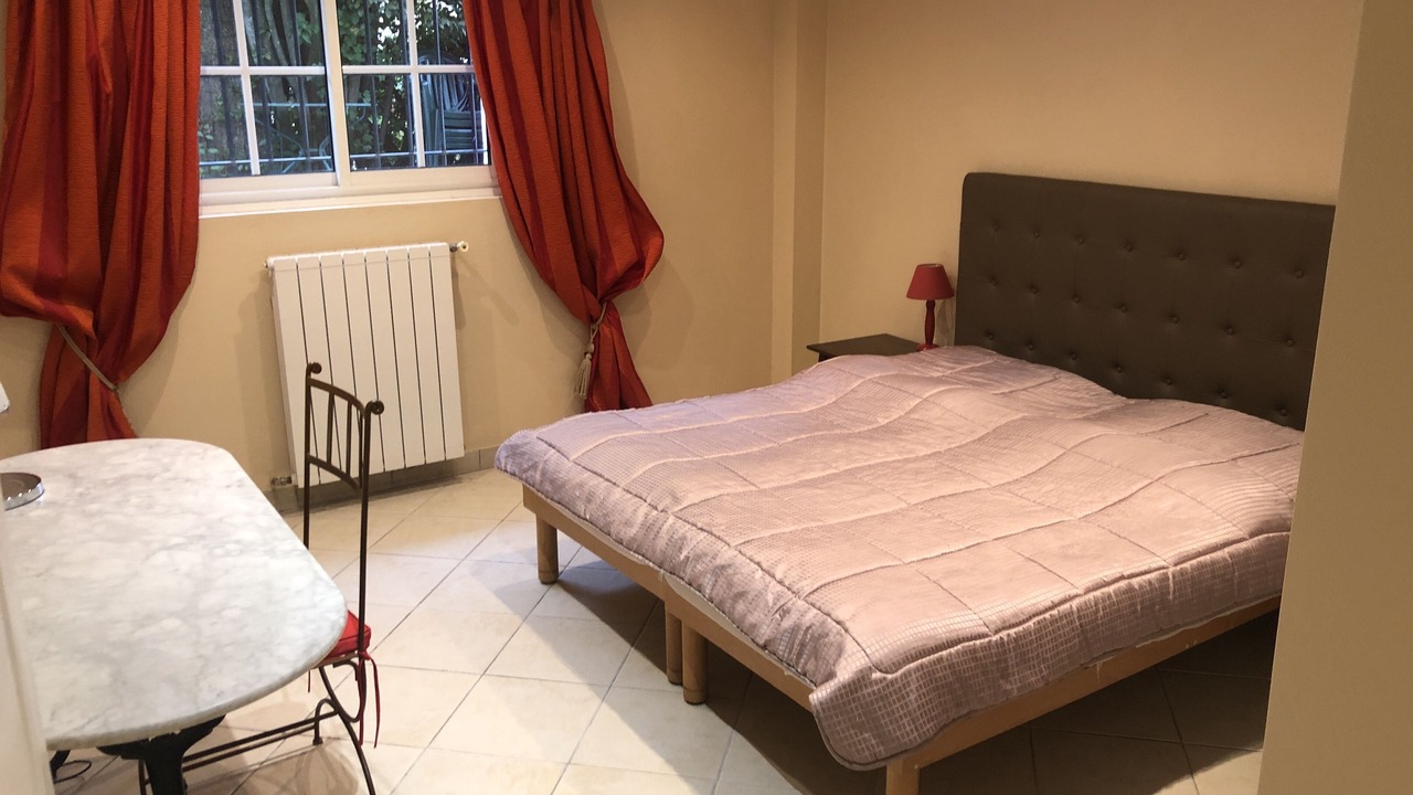 Photo of Bedroom in Biot