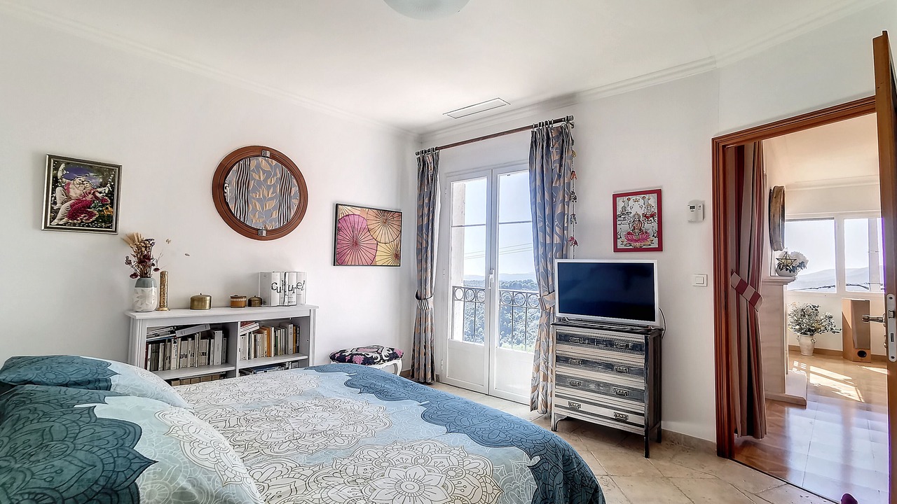 Photo of Bedroom in Aspremont