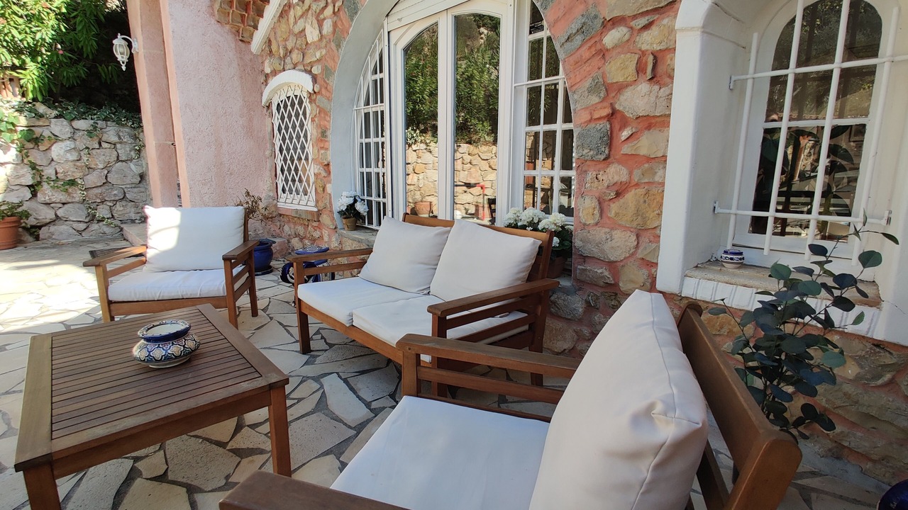 Photo of Patio Balcony in Aspremont