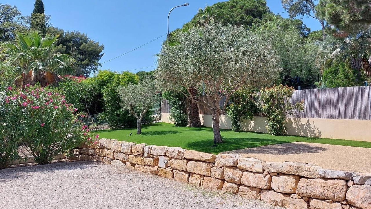Photo of Outdoor in Plage de la Garonnette