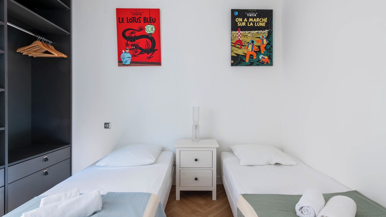Photo of Bedroom in Cannes City Centre