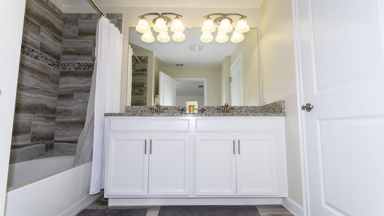 Photo of Bathroom in Kissimmee