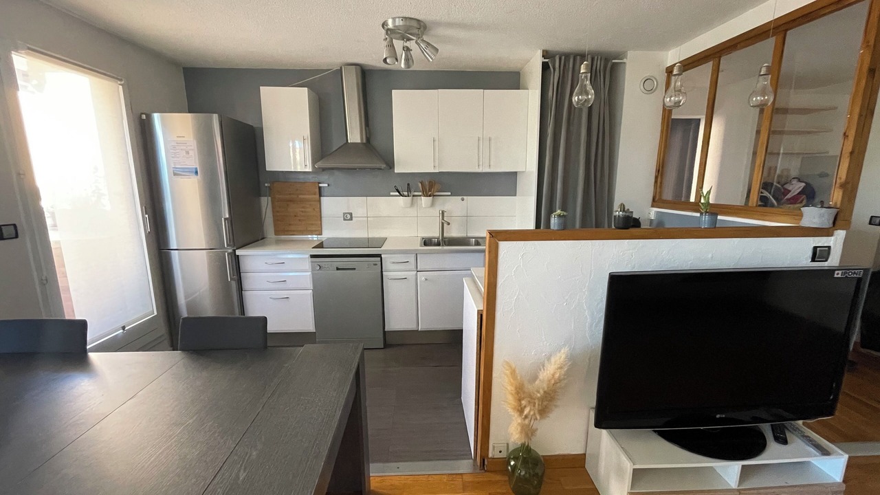 Photo of Kitchen in Saint Pierre de Feric