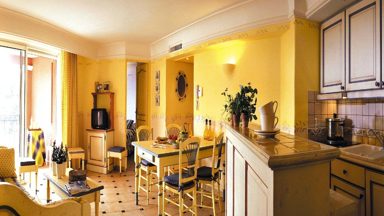 Photo of Livingroom in Sainte-Maxime City Centre