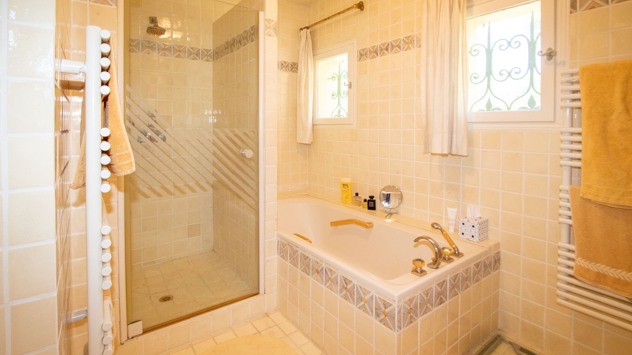 Photo of Bathroom in Les Baraques