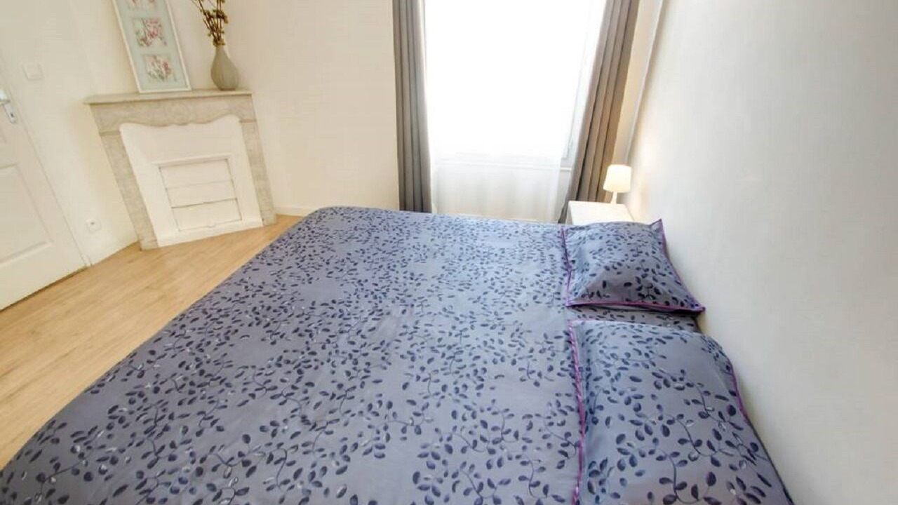 Photo of Bedroom in Cannes City Centre