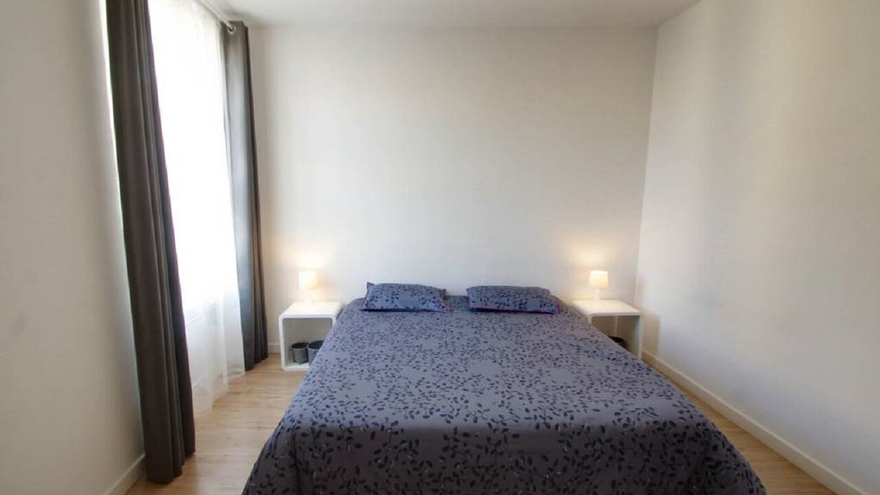 Photo of Bedroom in Cannes City Centre