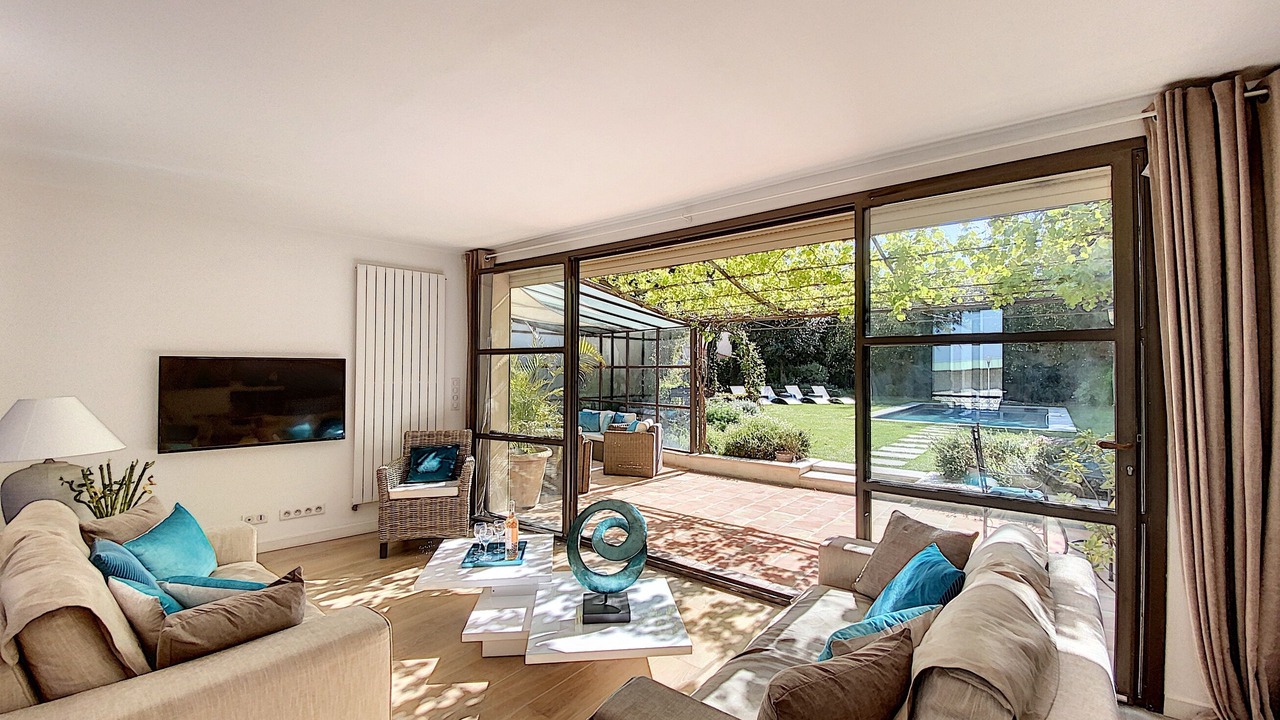 Photo of Livingroom in Cap-d'Antibes