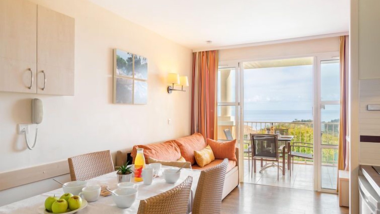 Photo of Bedroom in Cap Esterel