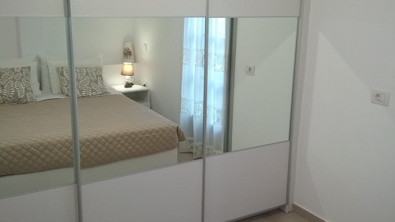 Photo of Bedroom in Oia