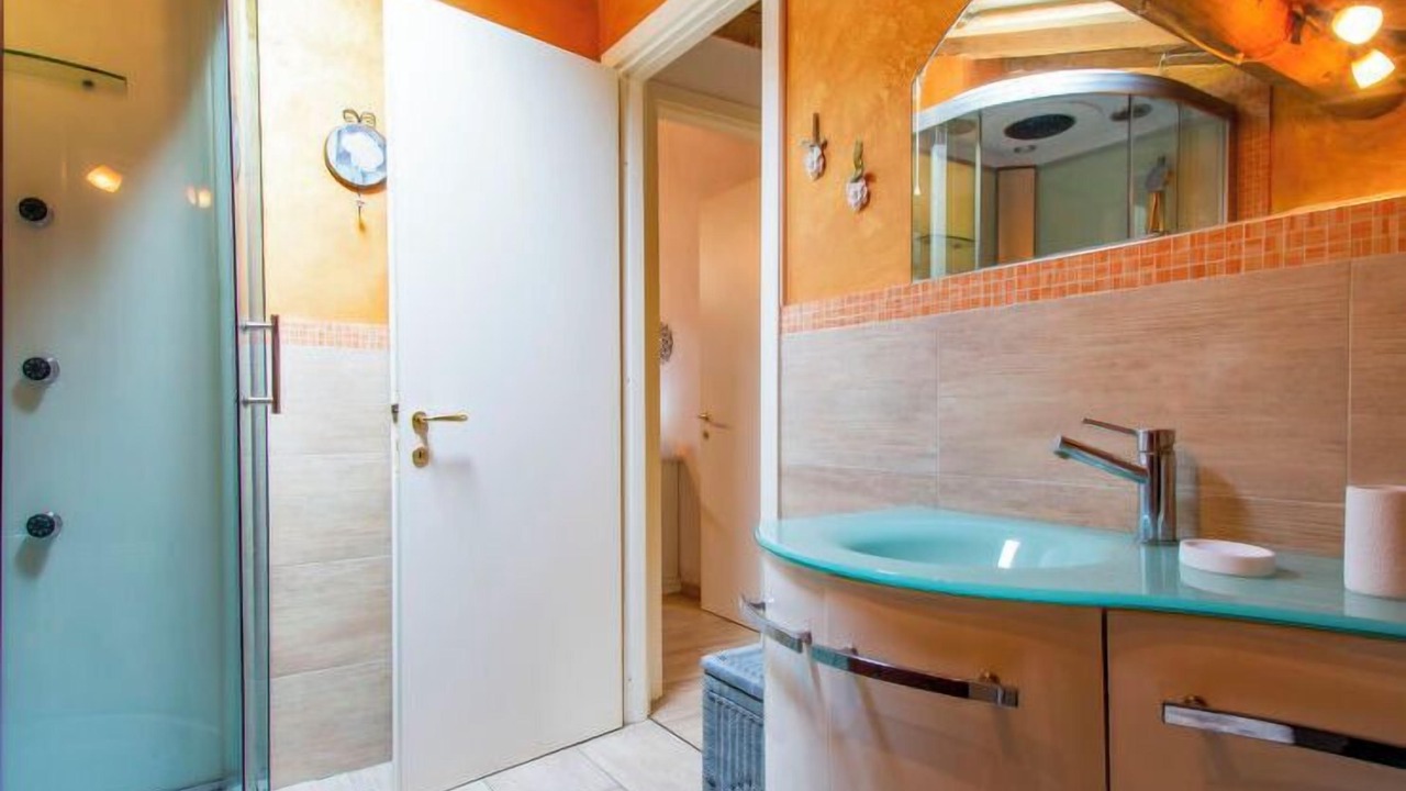 Photo of Bathroom in Molina di Quosa-Rigoli