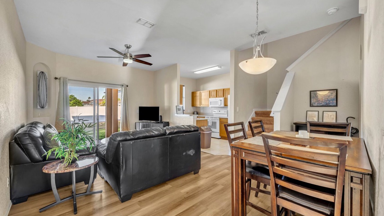 Photo of Livingroom in Regal Palms