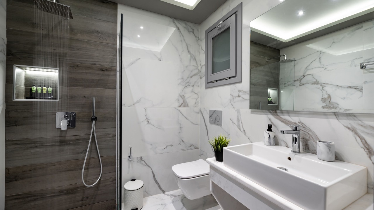 Photo of Bathroom in Perissa