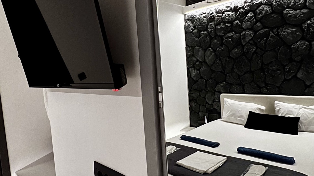Photo of Bedroom in Perissa