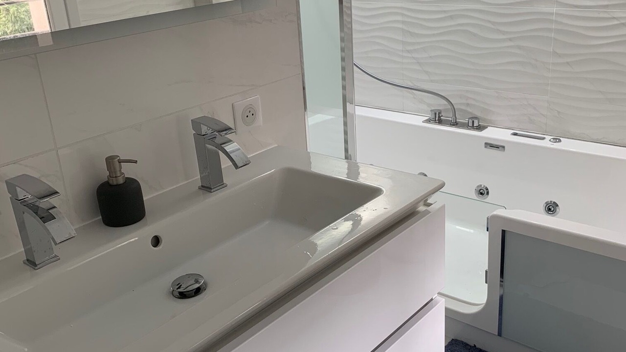 Photo of Bathroom in La Pointe