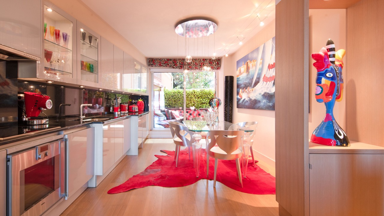 Photo of Kitchen in Saint-Tropez City Centre