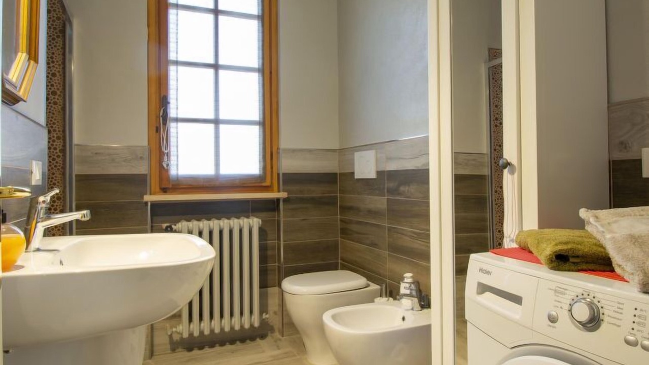 Photo of Bathroom in Macchino