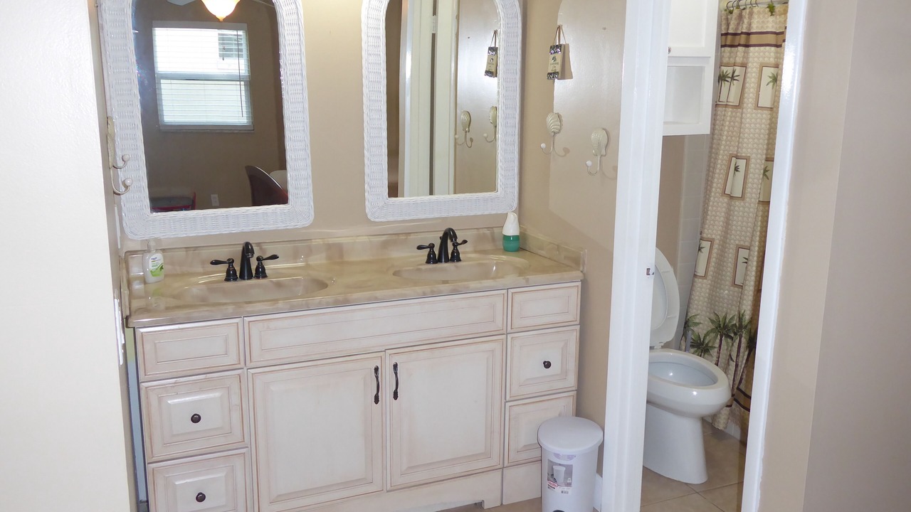 Photo of Bathroom in Altamonte Springs