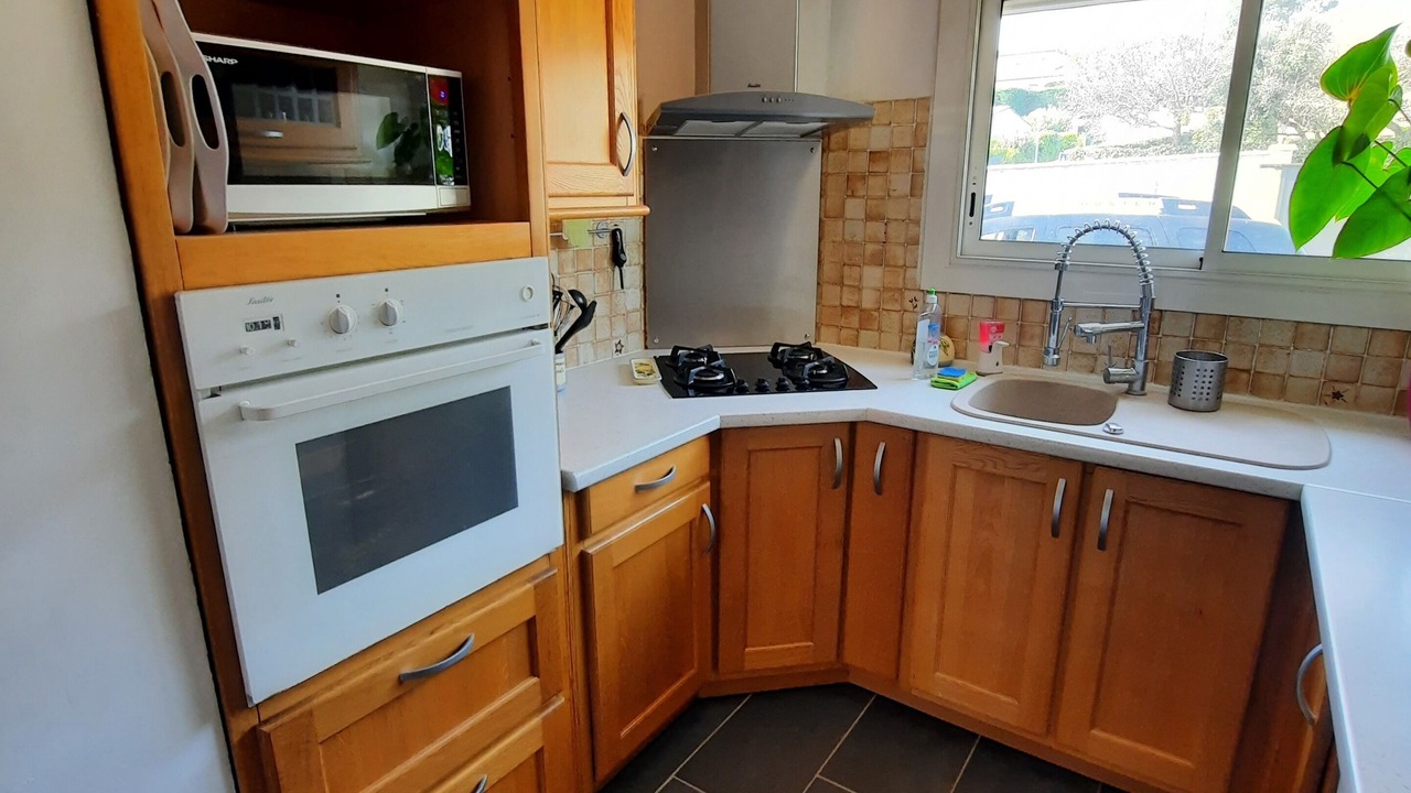 Photo of Kitchen in Puget-sur-Argens
