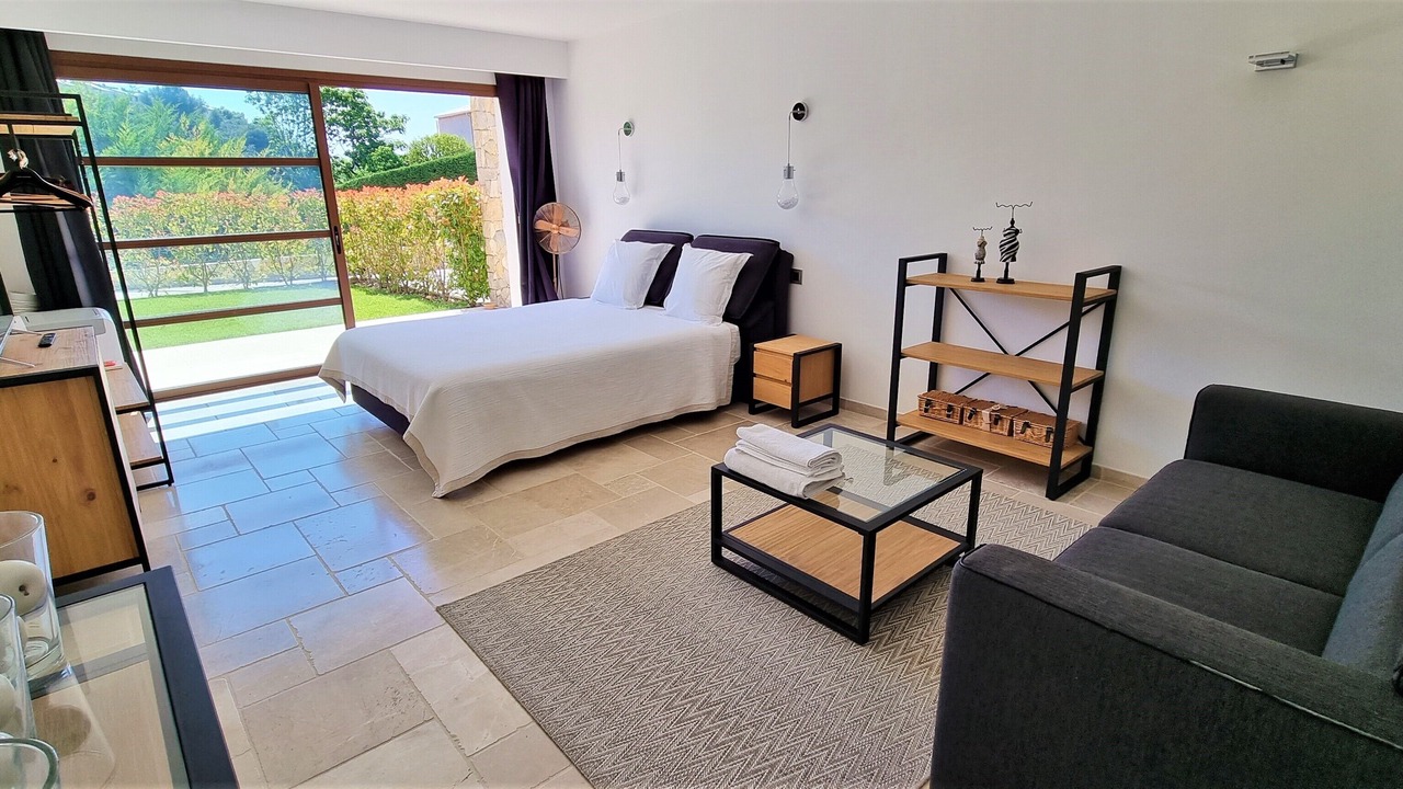 Photo of Bedroom in Cagnes-sur-Mer