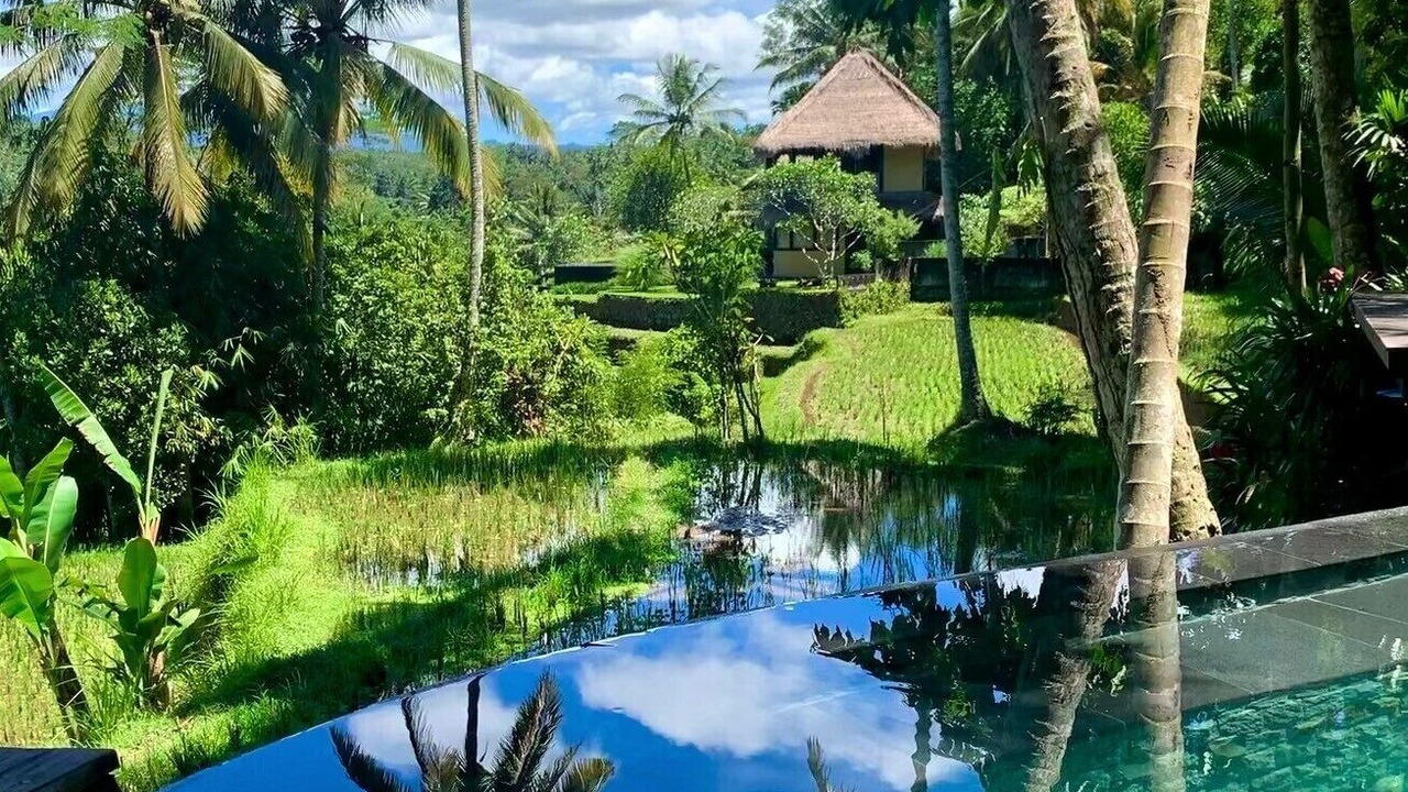 Photo of Outdoor in Sambahan