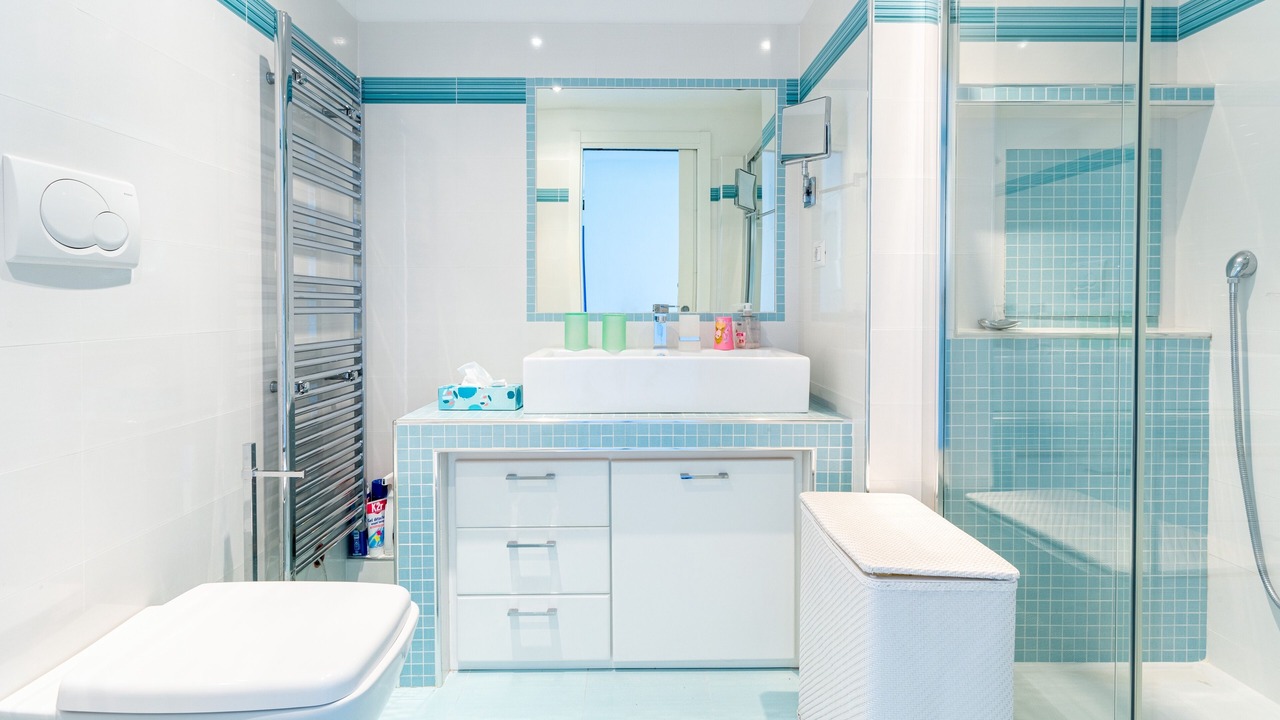 Photo of Bathroom in Plaine de la Brague