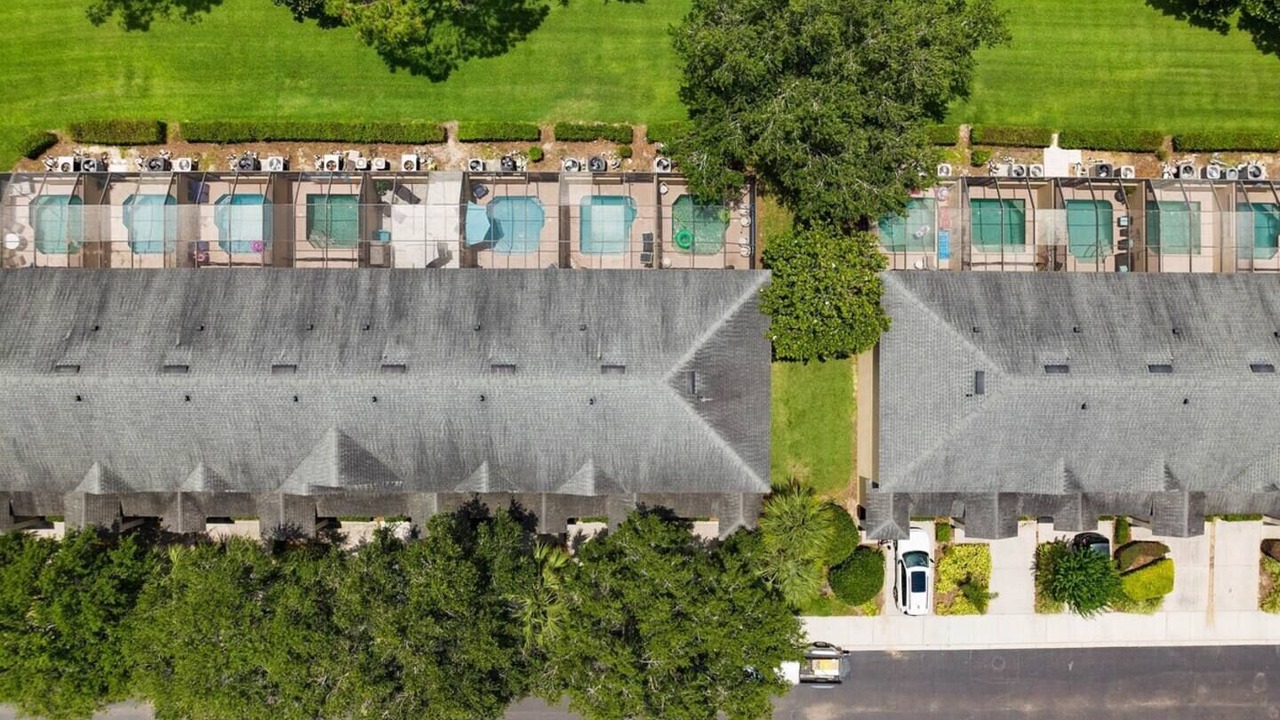 Photo of Outdoor in Windsor Hills