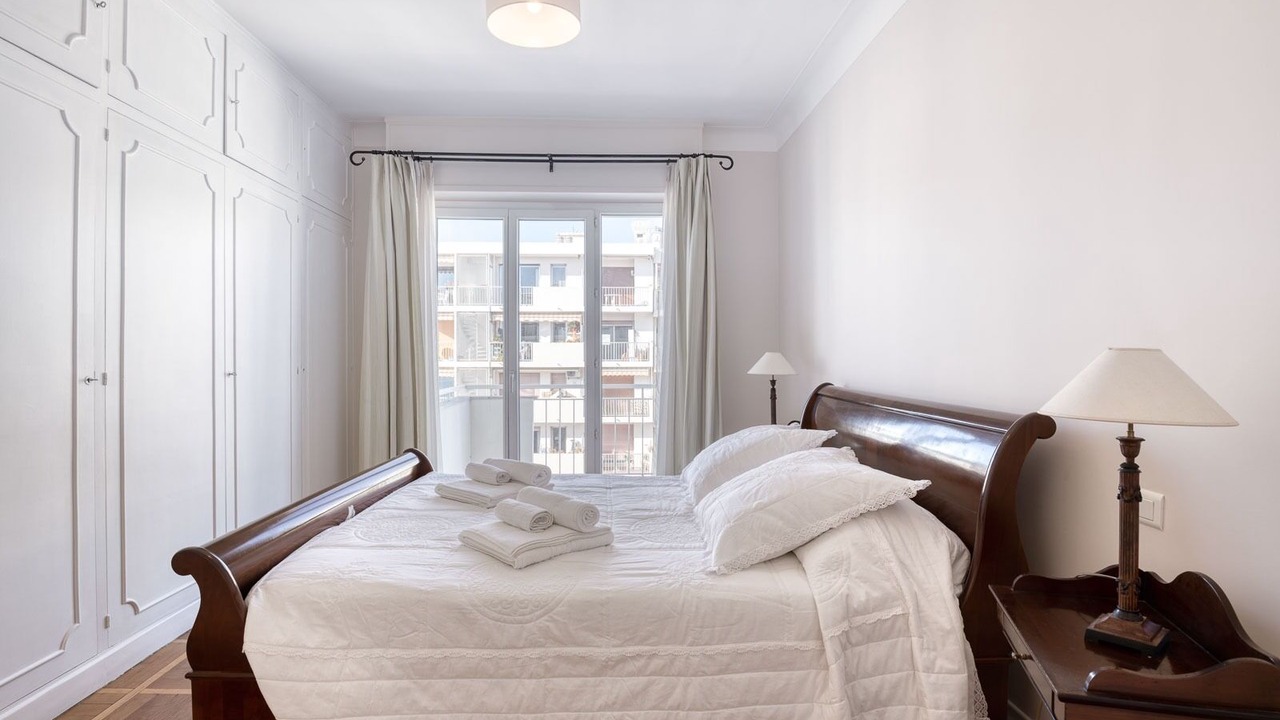 Photo of Bedroom in Les Baumettes