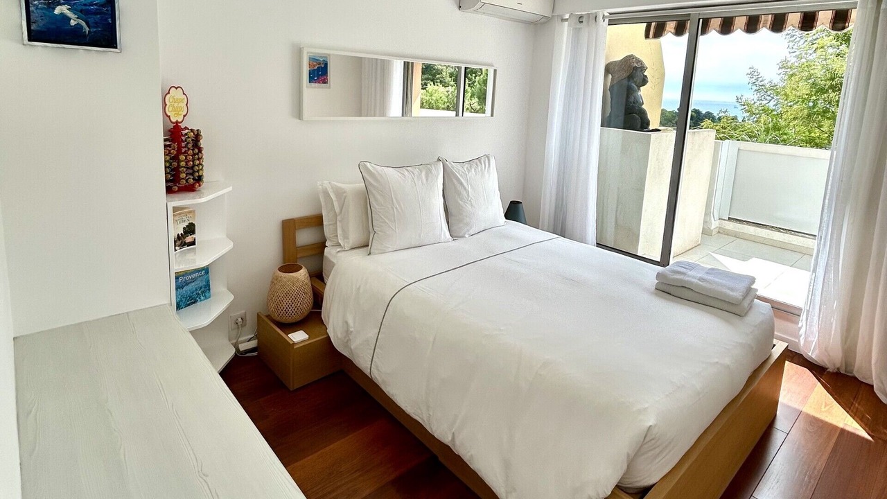 Photo of Bedroom in Saint Antoine