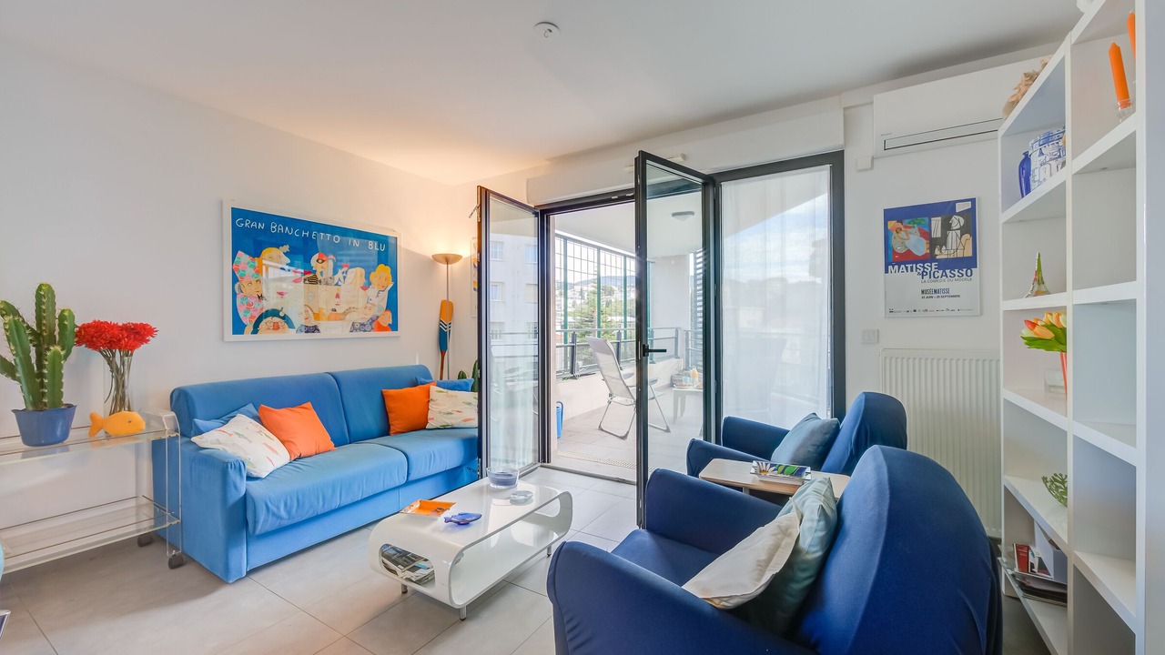 Photo of Livingroom in Liberation