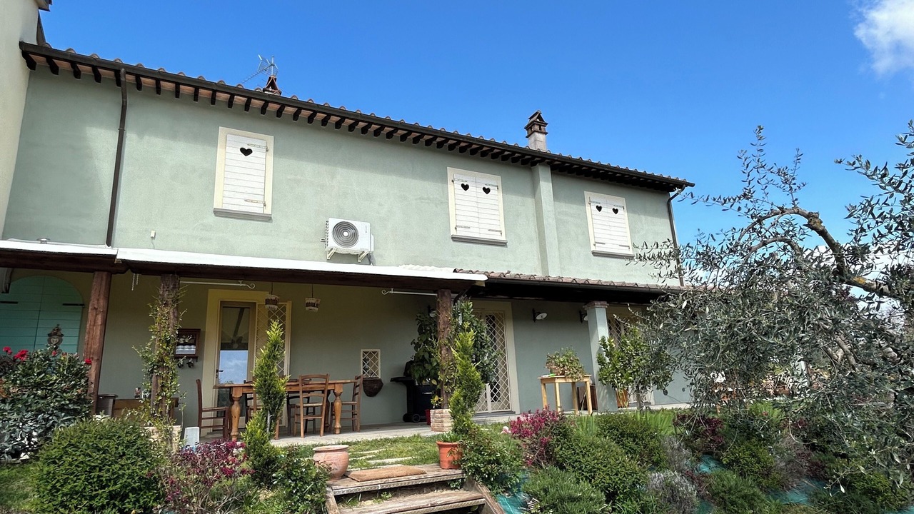 Photo of Outdoor in Montopoli in Val d'Arno