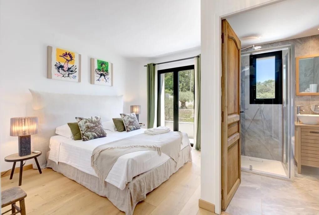 Photo of Bedroom in Saint-Paul-de-Vence
