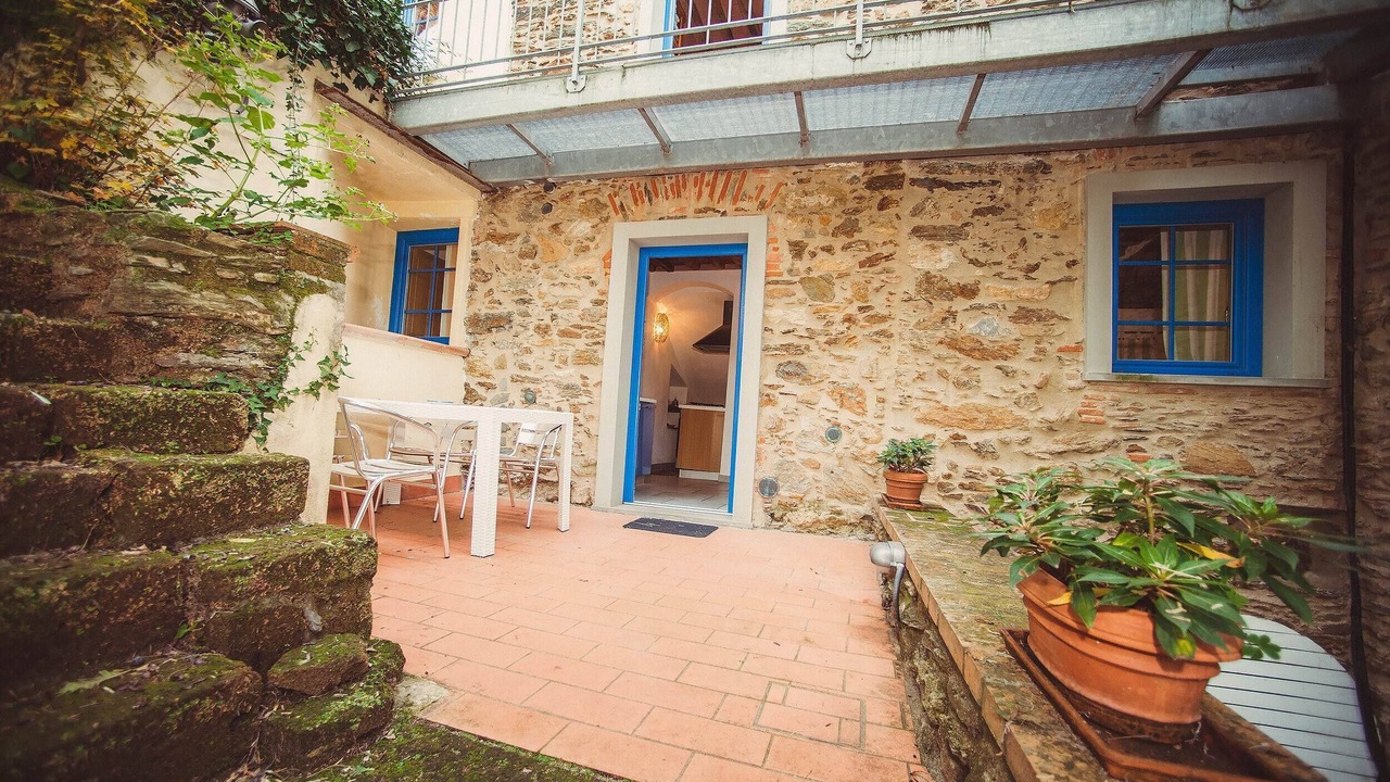Photo of Outdoor in Massa