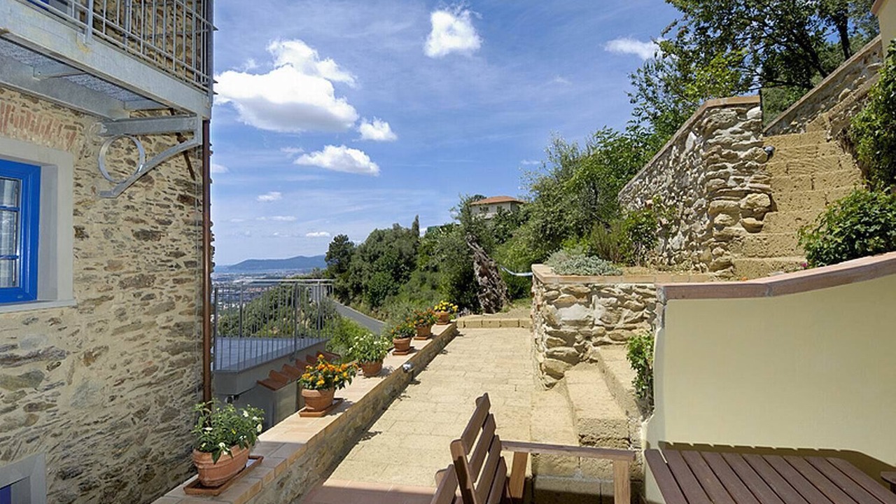 Photo of Outdoor in Massa