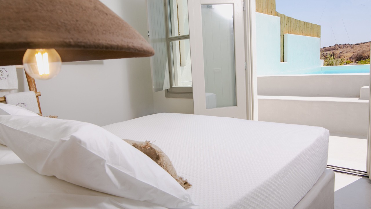 Photo of Bedroom in Exo Gialos