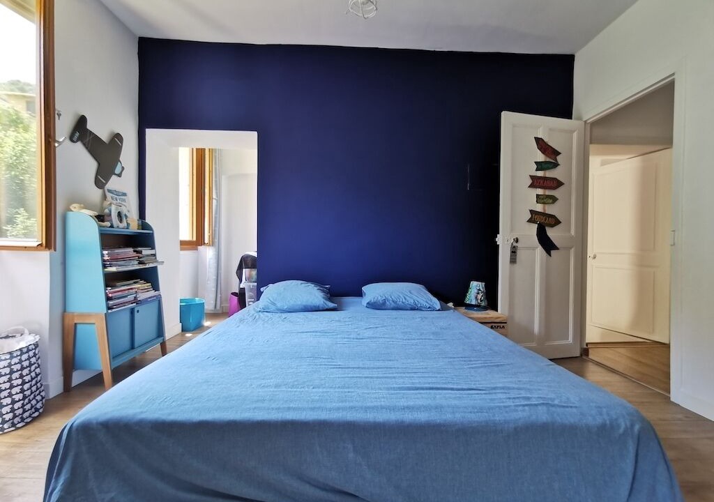 Photo of Bedroom in Drap