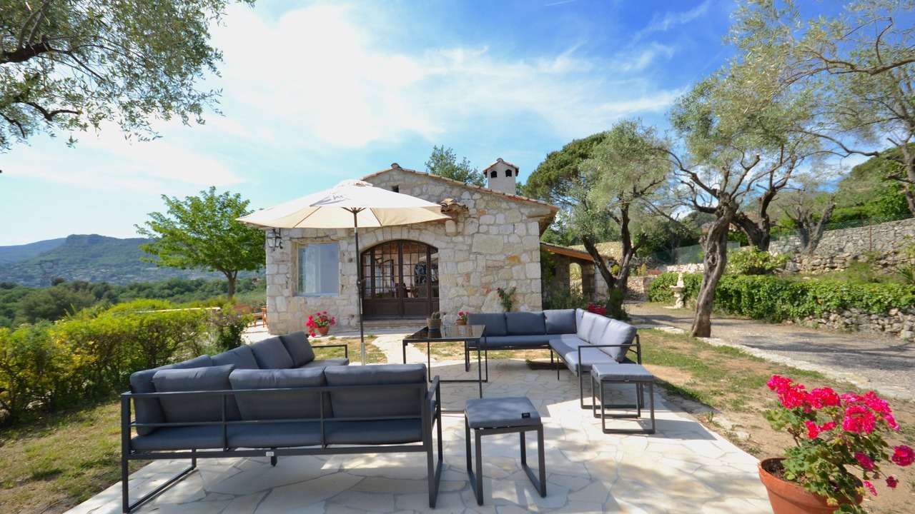 Photo of Patio Balcony in La Gaude