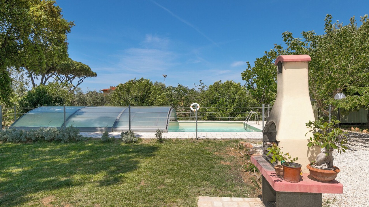 Photo of Outdoor in San Vincenzo