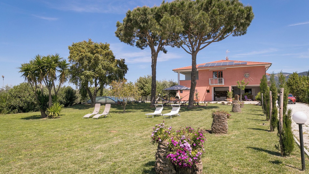 Photo of Outdoor in San Vincenzo